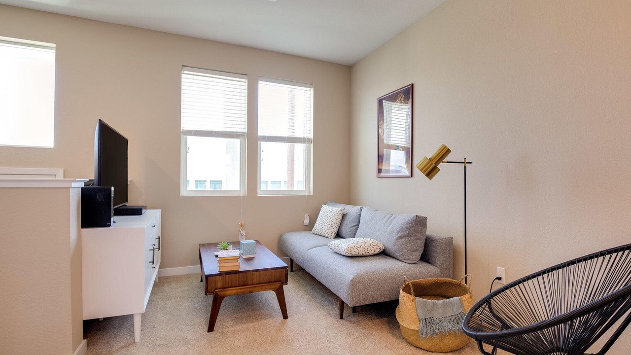 Photo of Livingroom in Milpitas