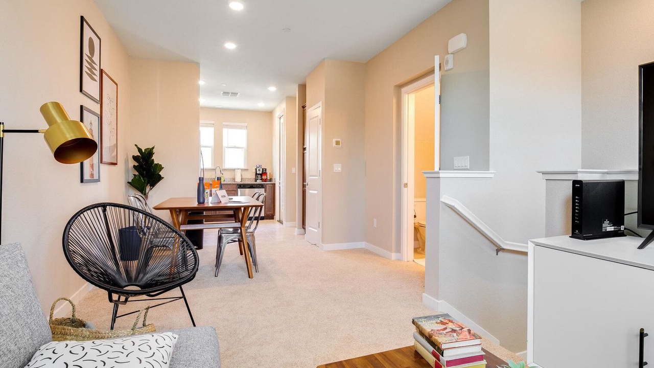 Photo of Livingroom in Milpitas
