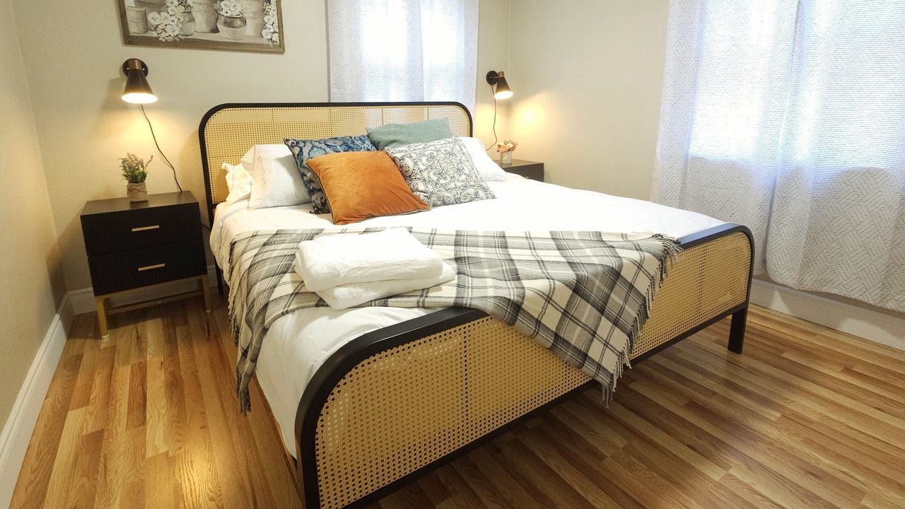 Photo of Bedroom in Pasadena