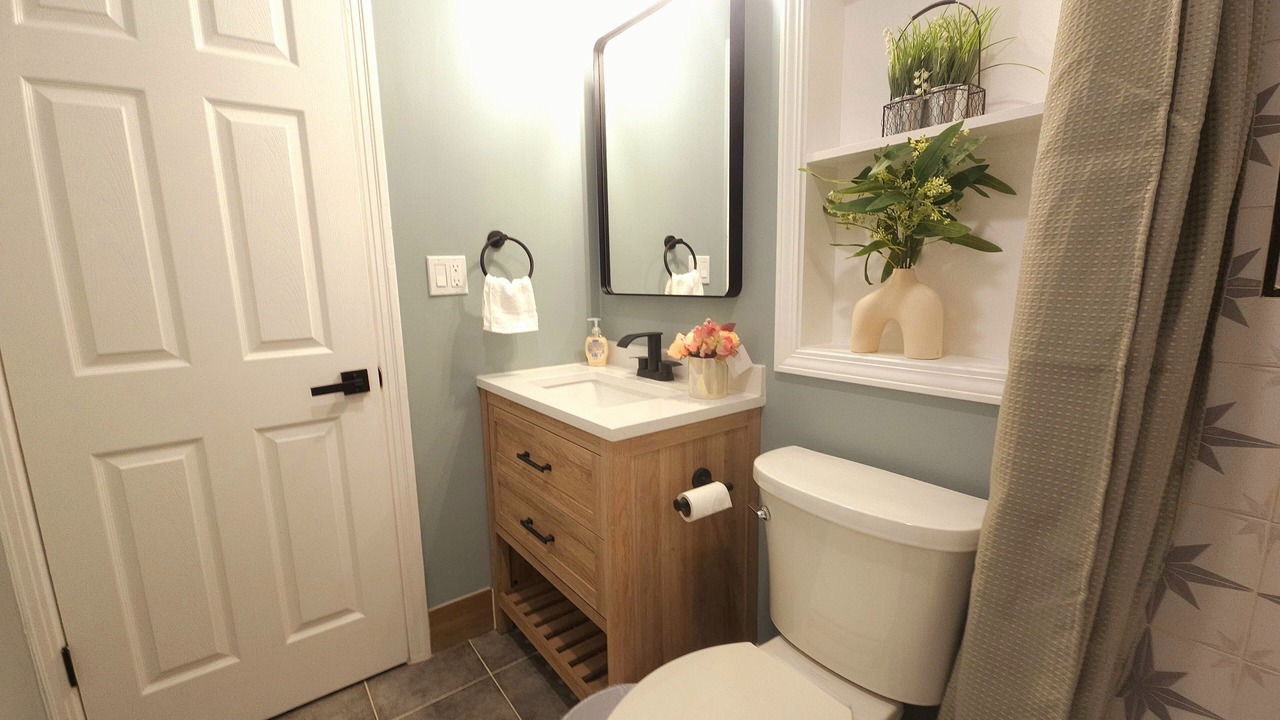 Photo of Bathroom in Pasadena