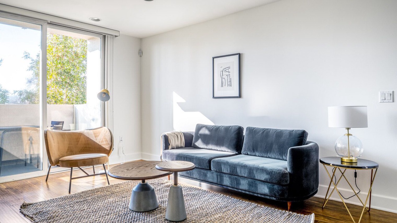 Photo of Livingroom in Melrose