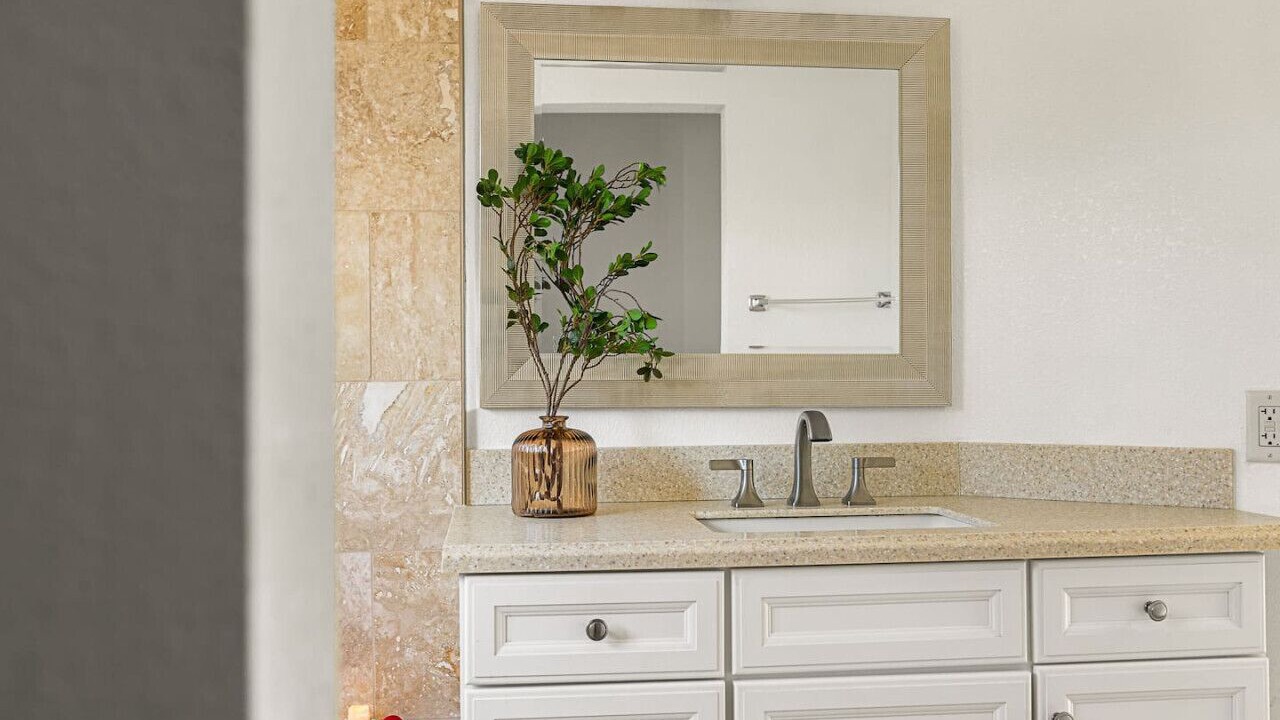 Photo of Bathroom in Arrowhead Villas