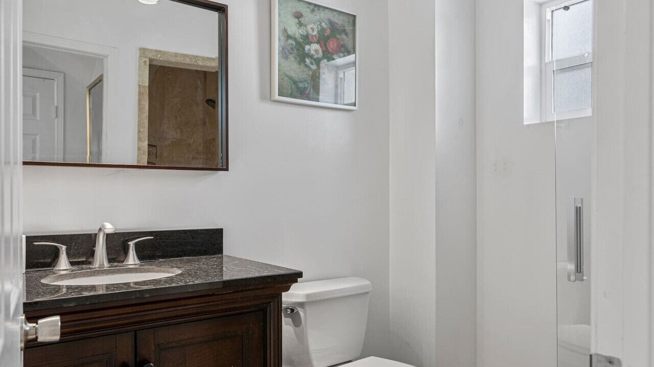 Photo of Bathroom in Arrowhead Villas
