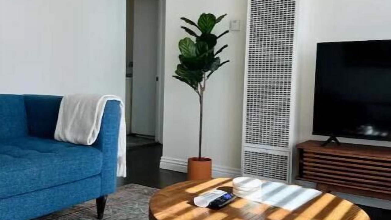Photo of Livingroom in Lawndale