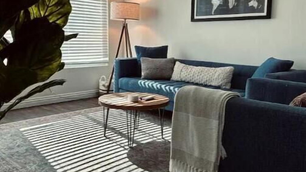 Photo of Livingroom in Lawndale