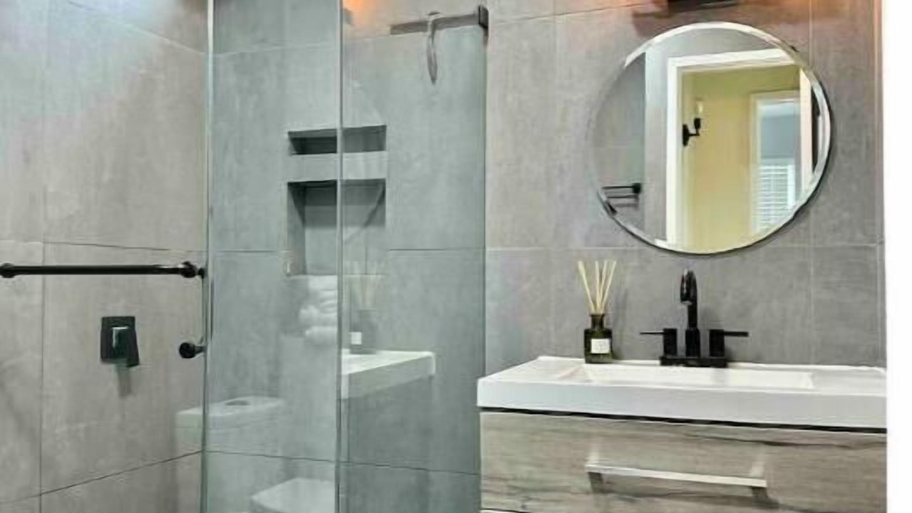 Photo of Bathroom in Old Town