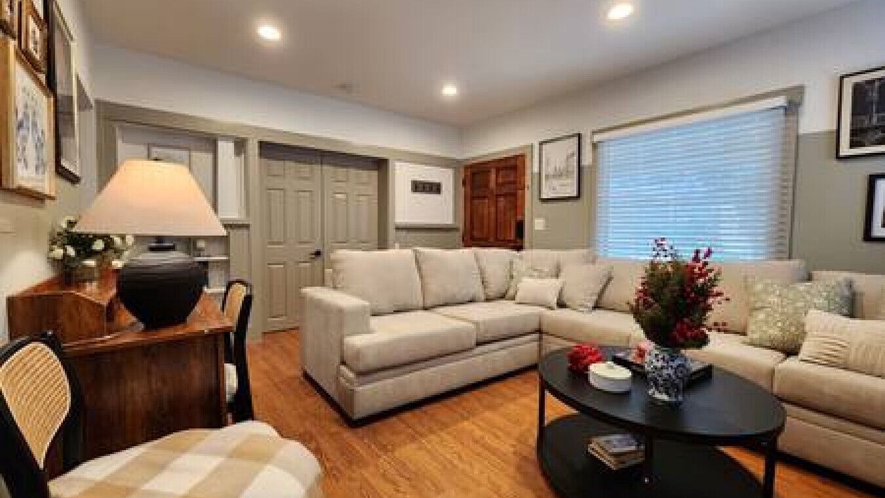 Photo of Livingroom in Pasadena