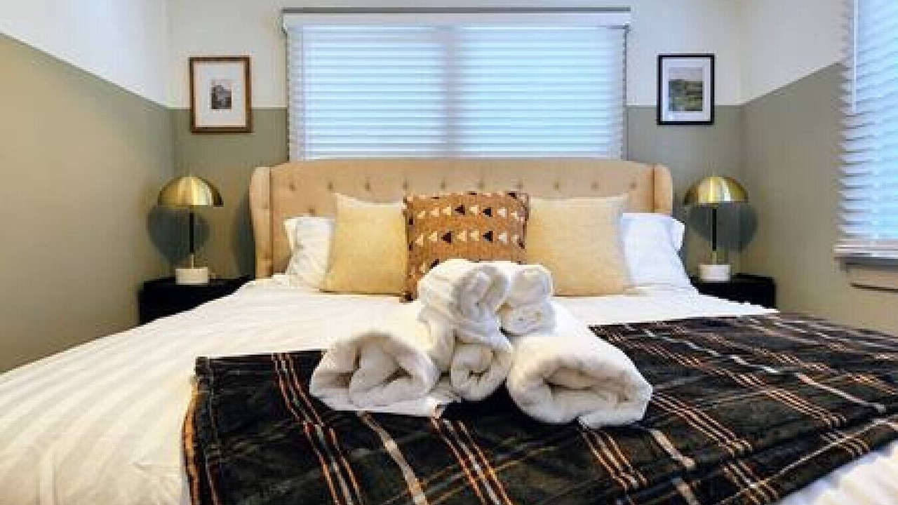Photo of Bedroom in Pasadena