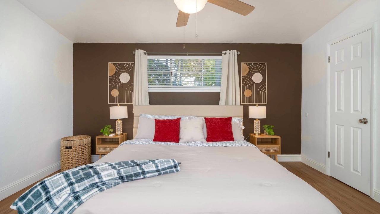 Photo of Bedroom in Bakersfield