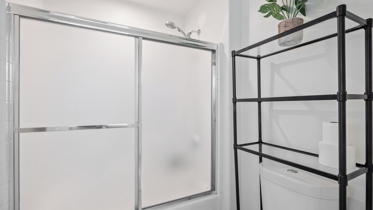 Photo of Bathroom in Hesperia