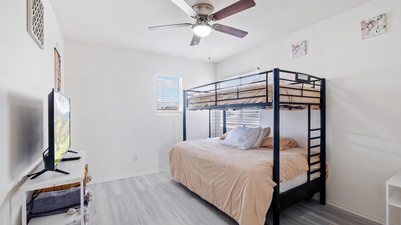 Photo of Bedroom in Hesperia