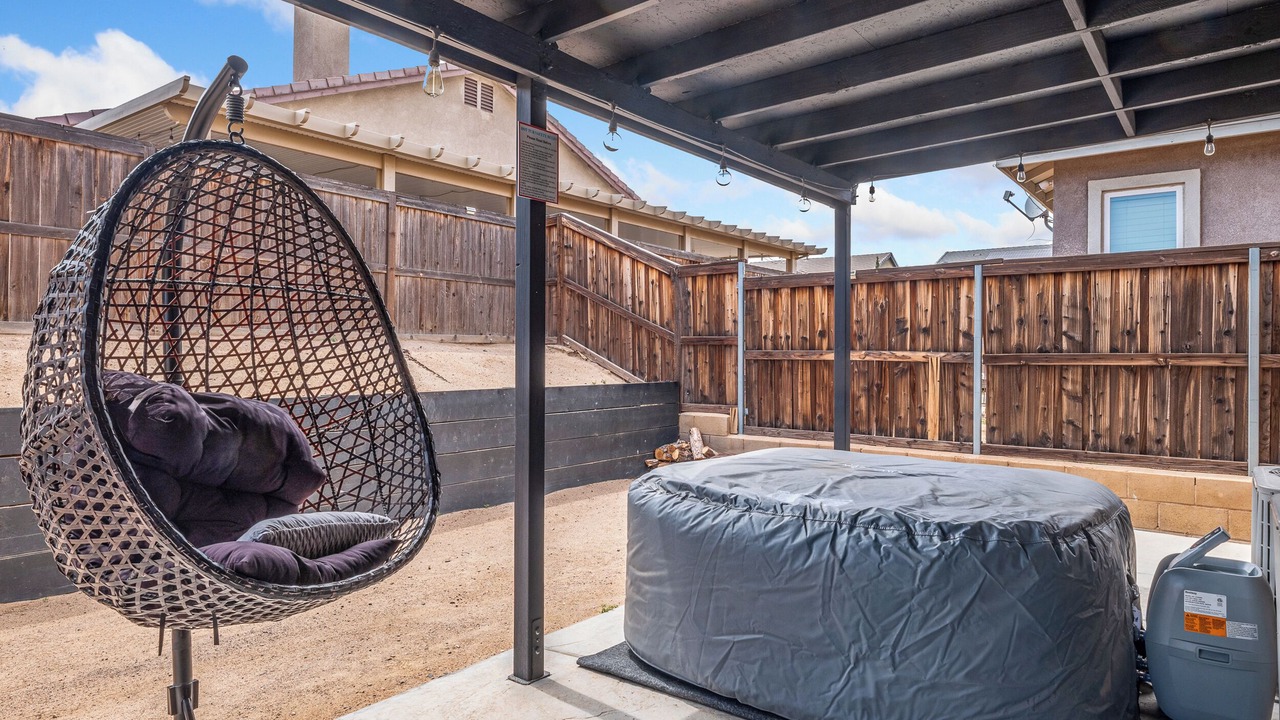 Photo of Patio Balcony in Hesperia