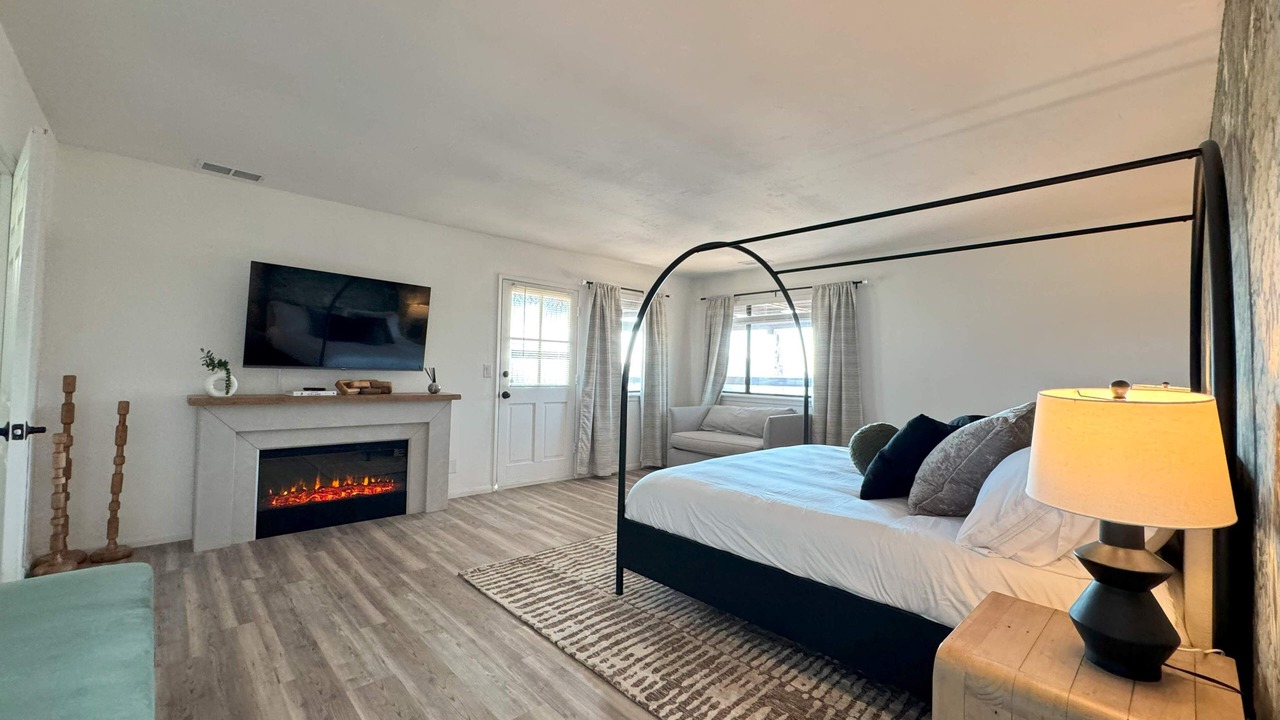 Photo of Bedroom in Escondido