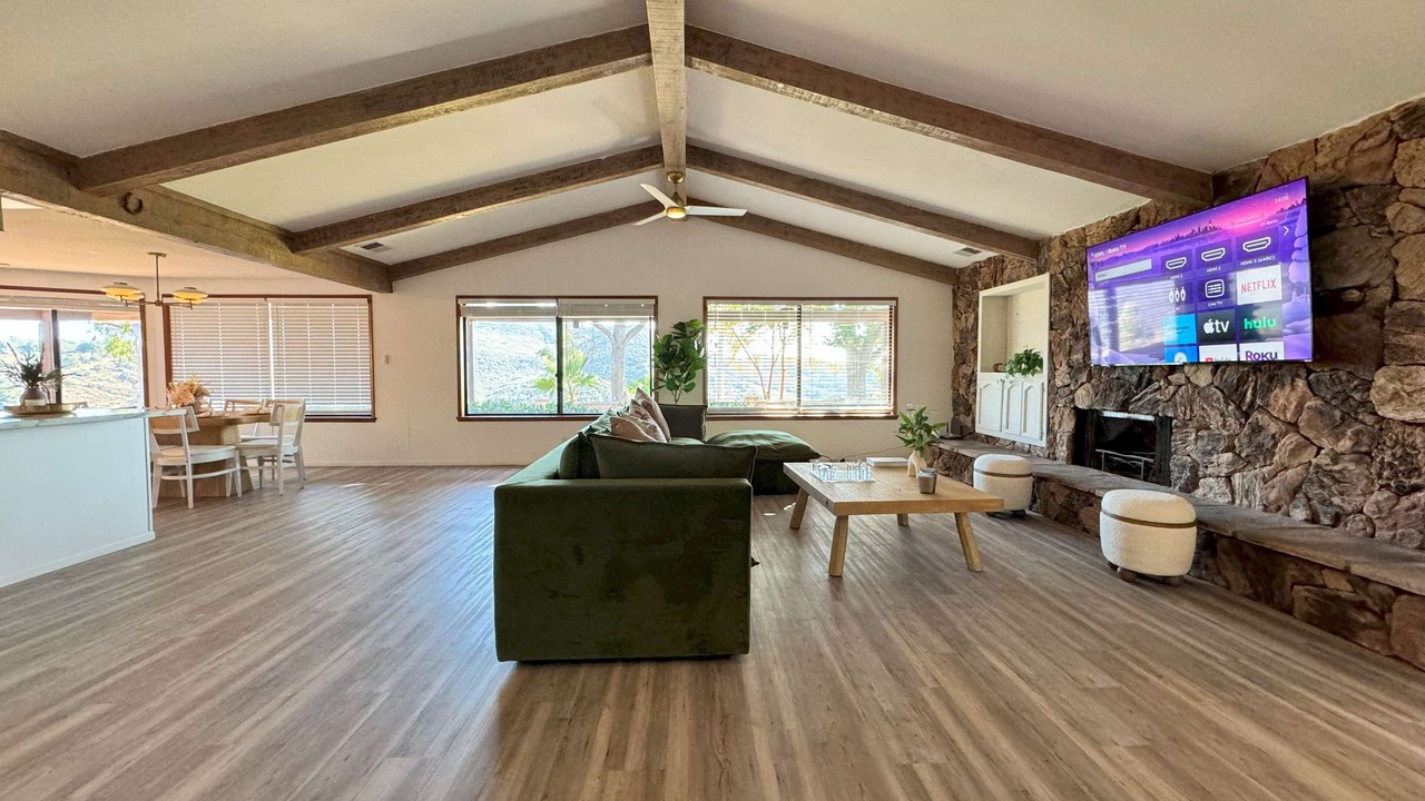 Photo of Livingroom in Escondido