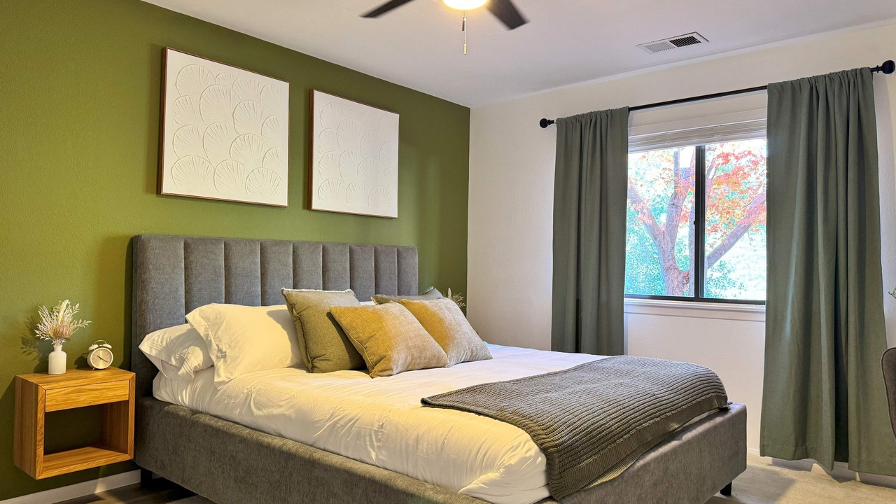 Photo of Bedroom in Escondido