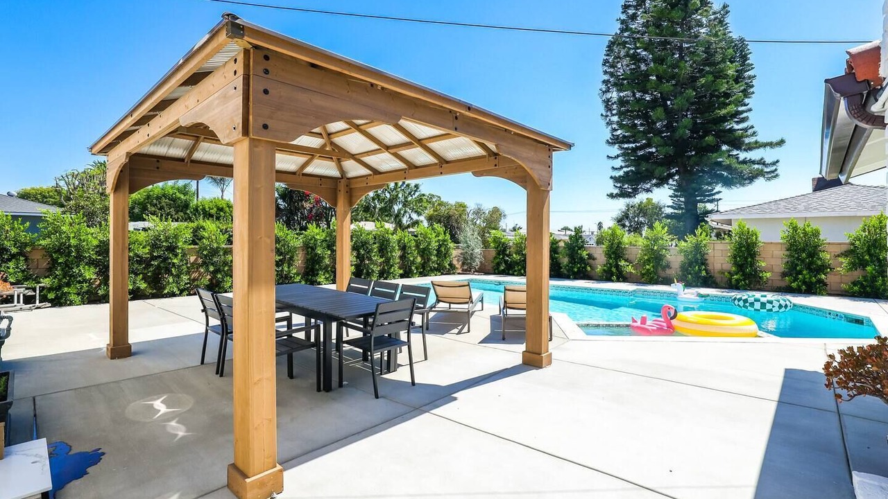 Photo of Outdoor in Tustin