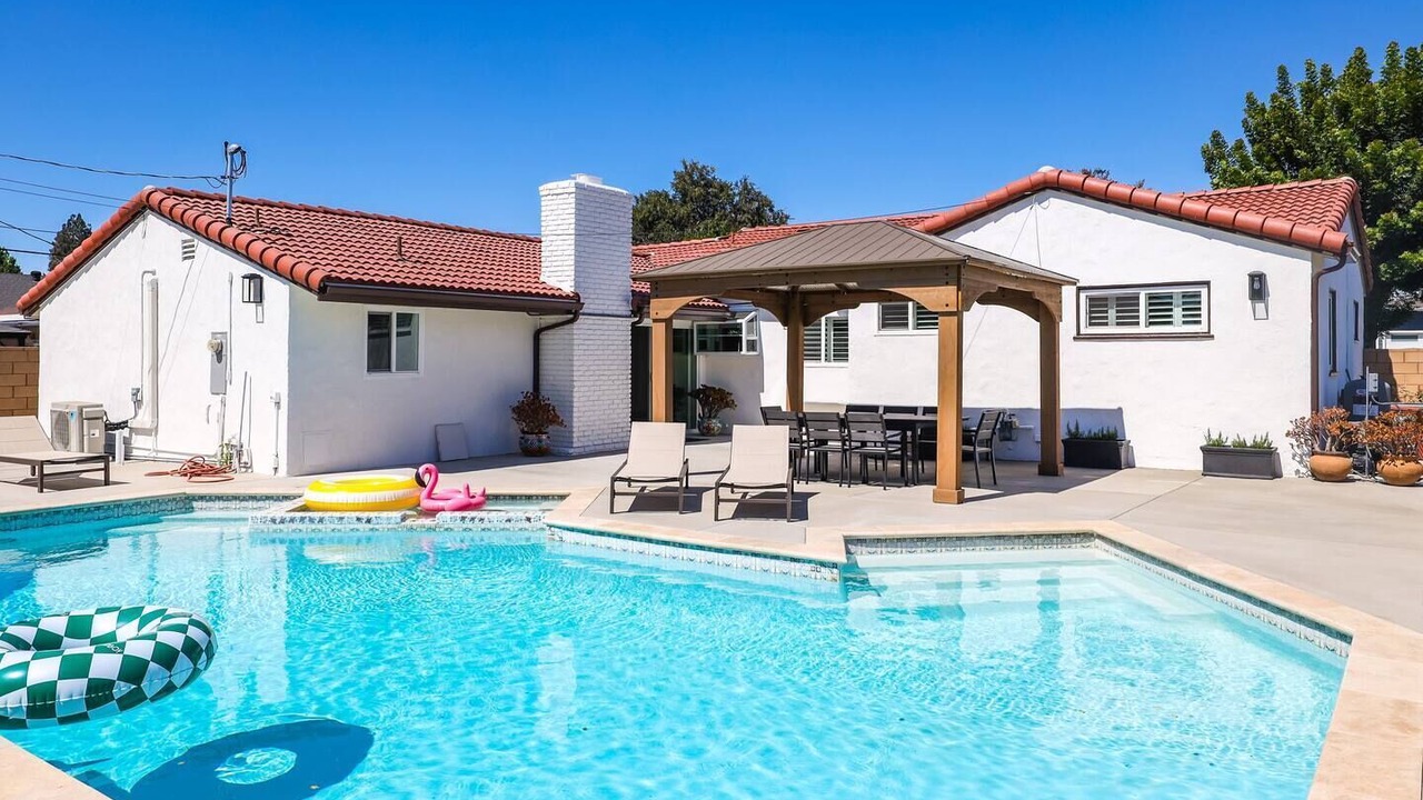 Photo of Outdoor in Tustin