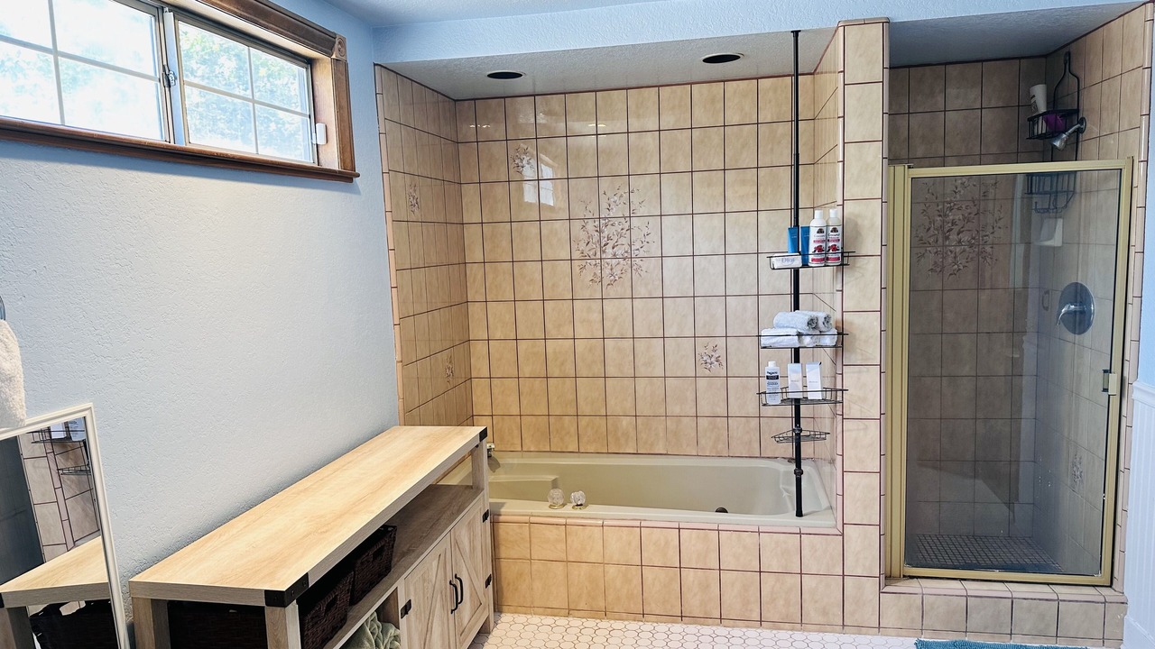 Photo of Bathroom in Quartz Hill