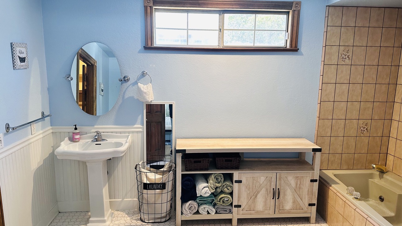 Photo of Bathroom in Quartz Hill