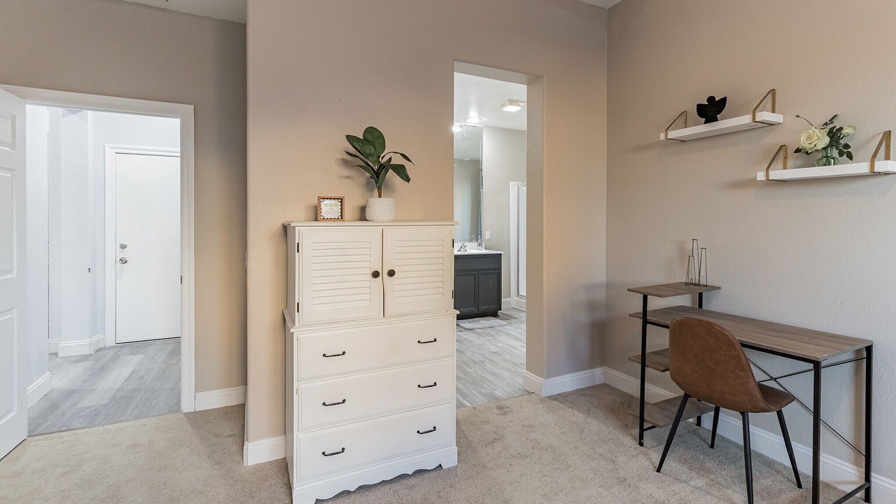 Photo of Bedroom in Palmdale