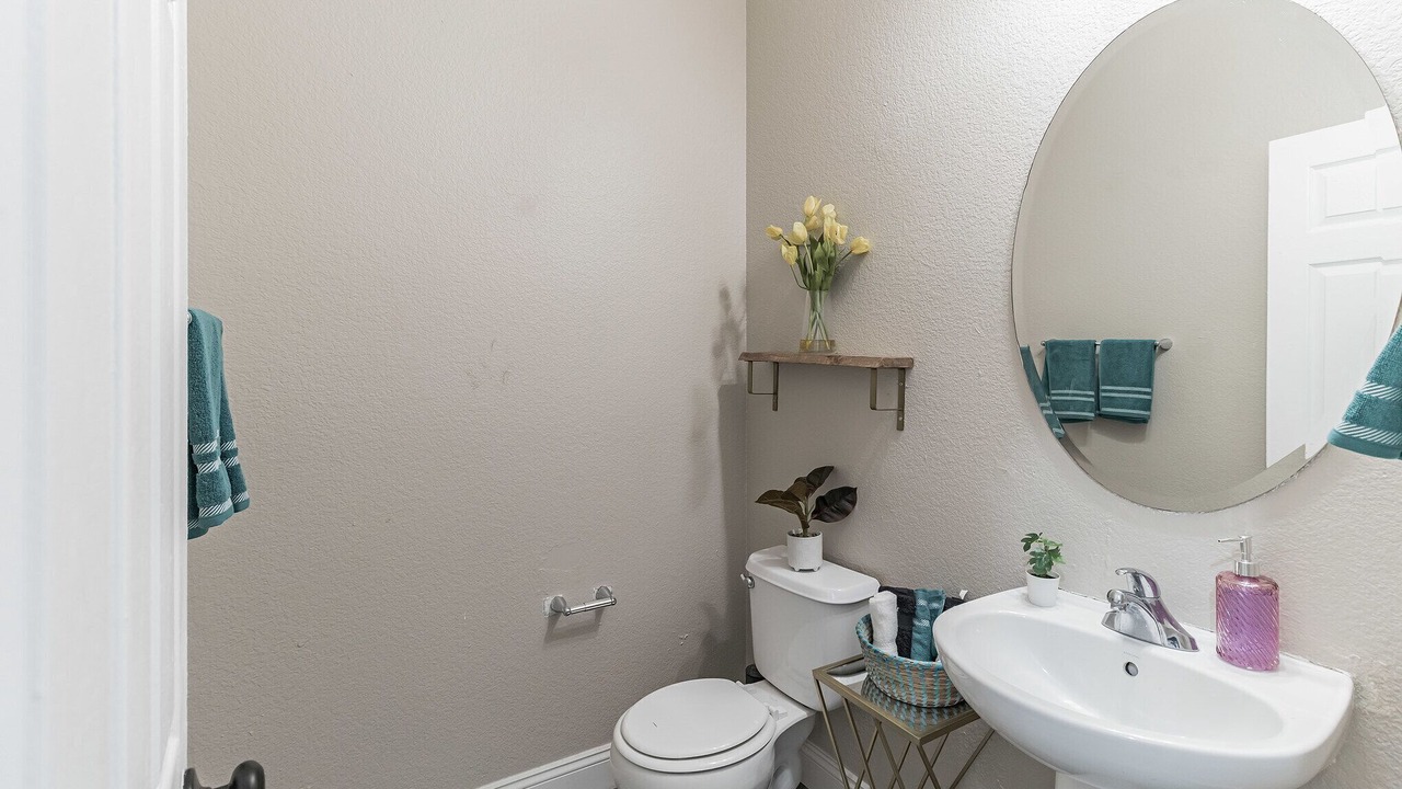 Photo of Bathroom in Palmdale
