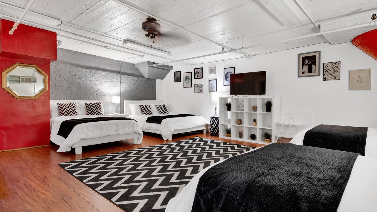 Photo of Bedroom in Historic Core