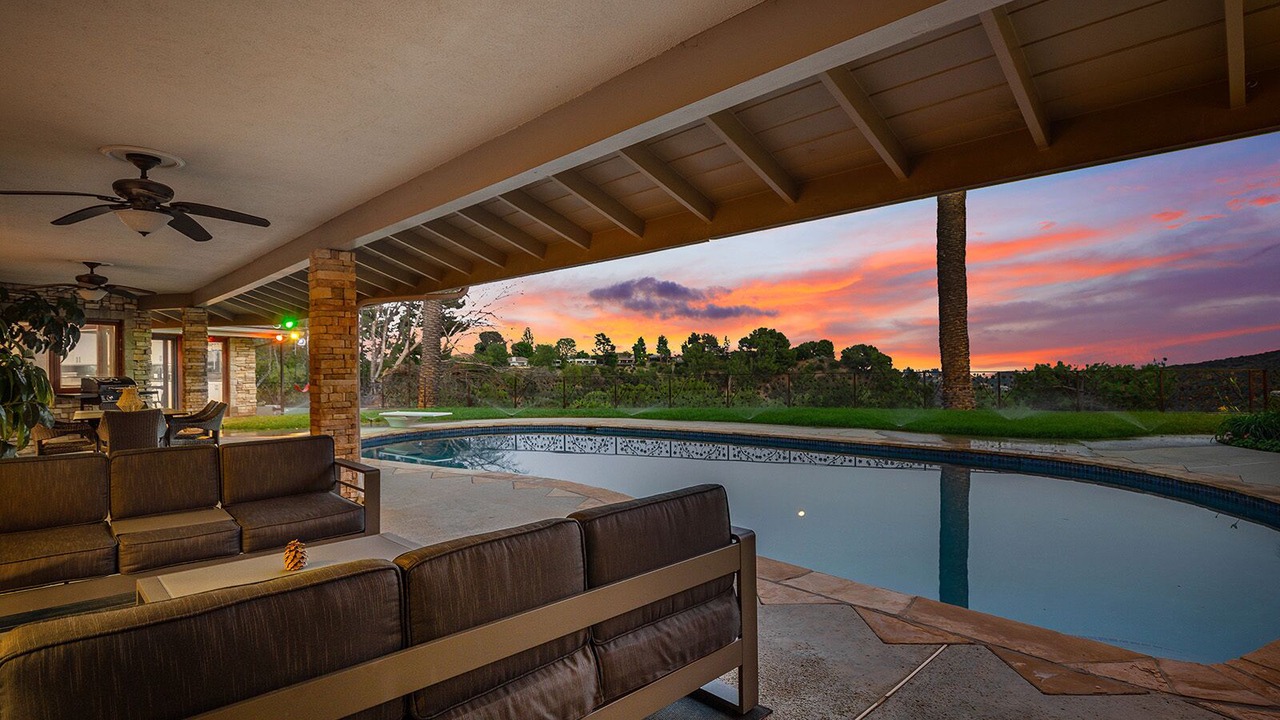 Photo of Outdoor in Encino