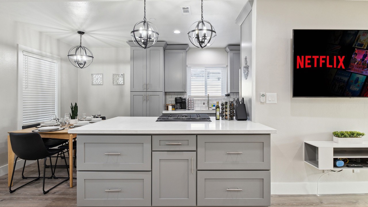 Photo of Kitchen in Valley Glen