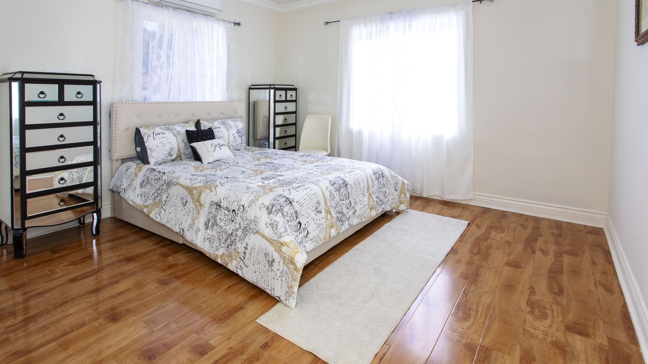 Photo of Bedroom in Hollywood Hills