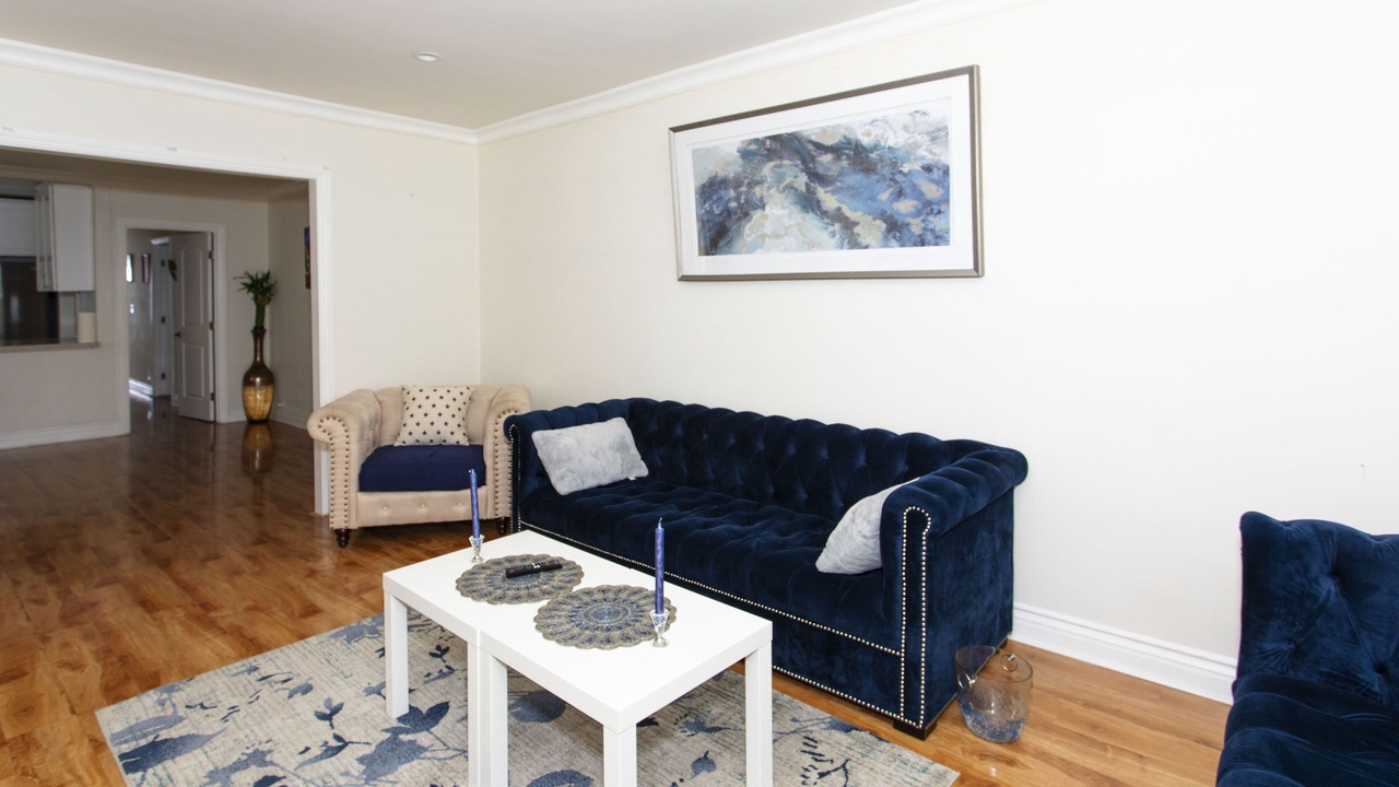 Photo of Livingroom in Hollywood Hills
