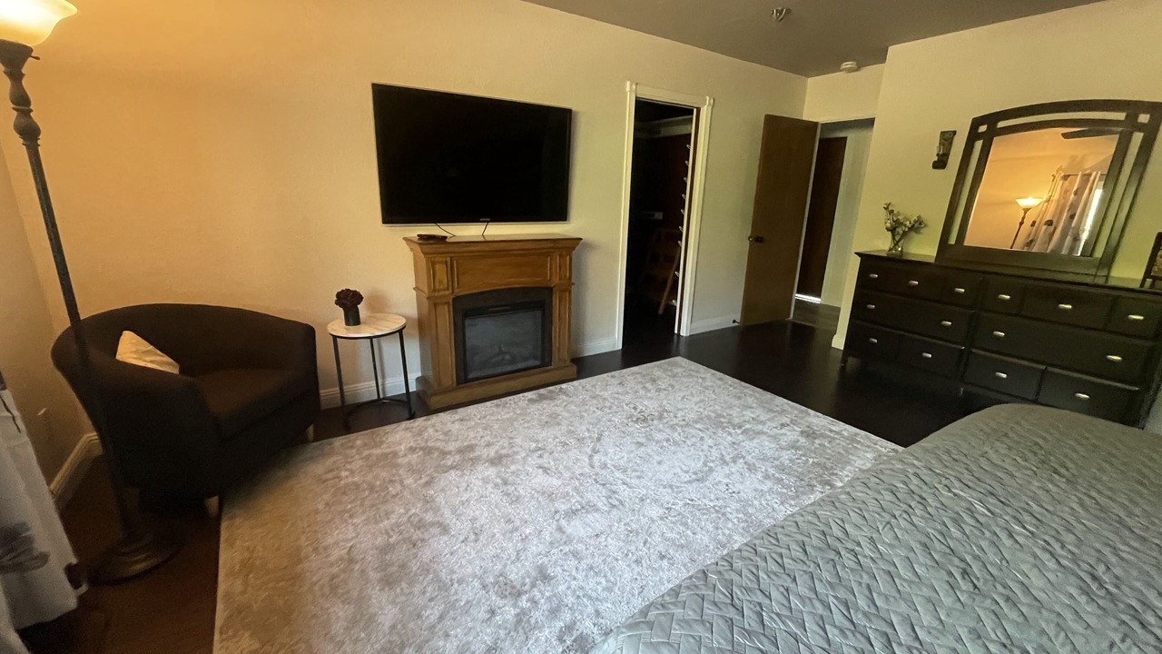 Photo of Bedroom in Country Club