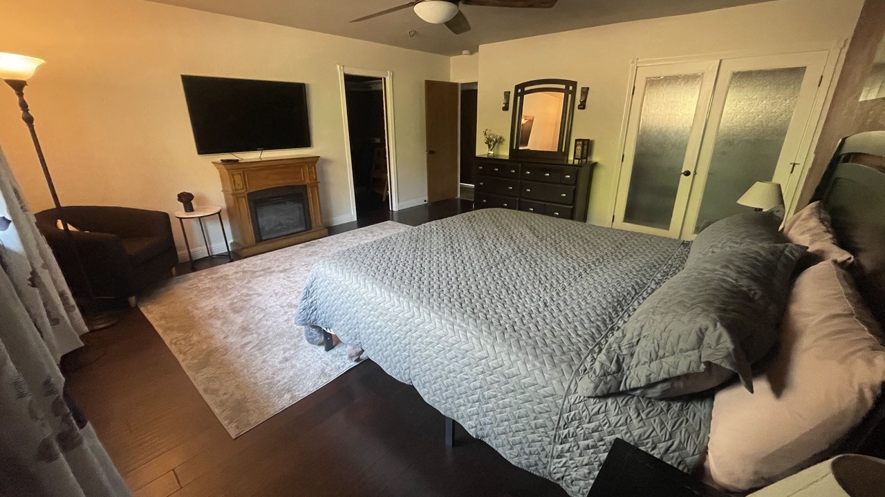 Photo of Bedroom in Country Club