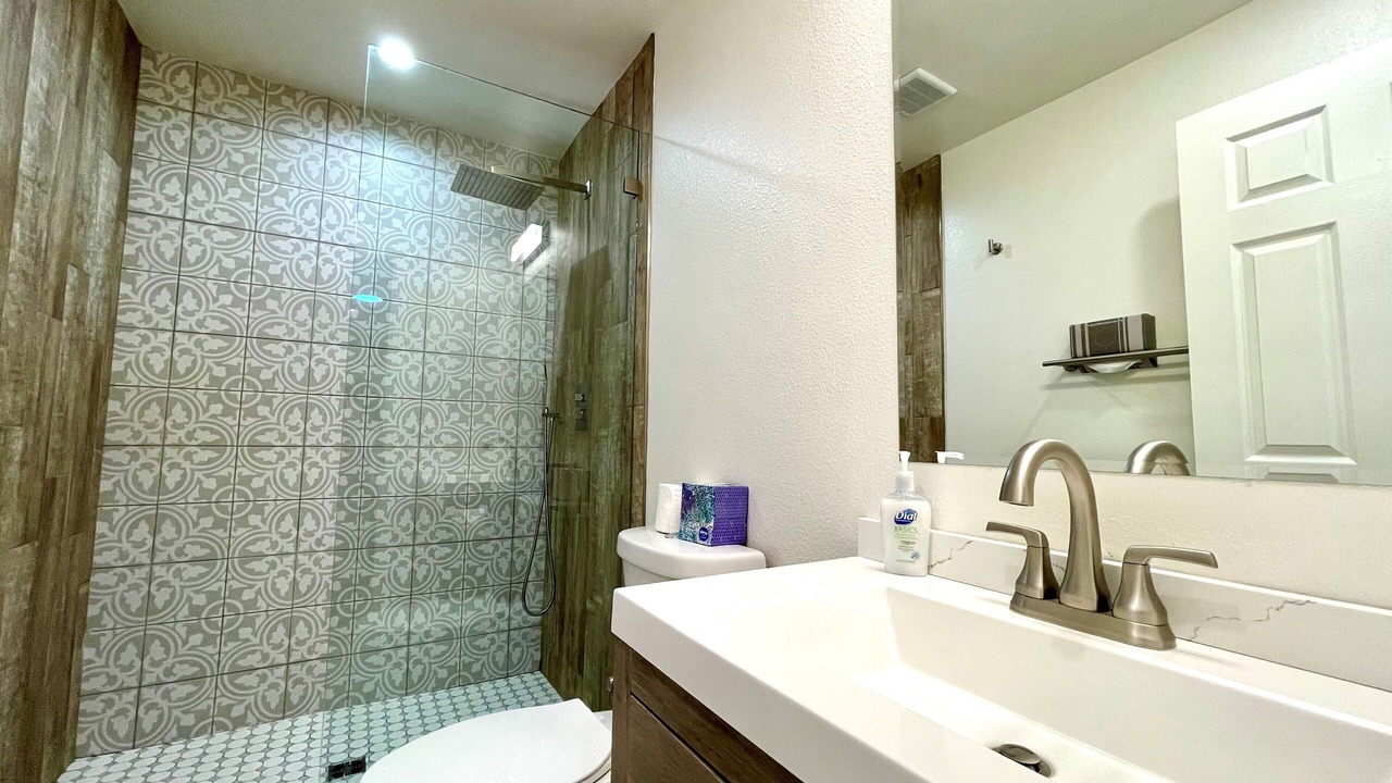Photo of Bathroom in Altaville