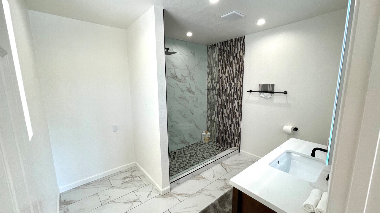 Photo of Bathroom in Altaville