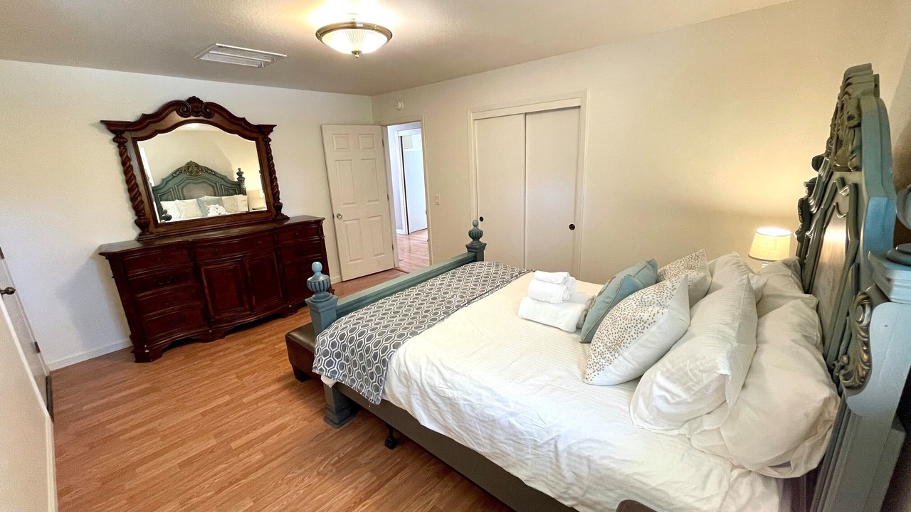 Photo of Bedroom in Altaville