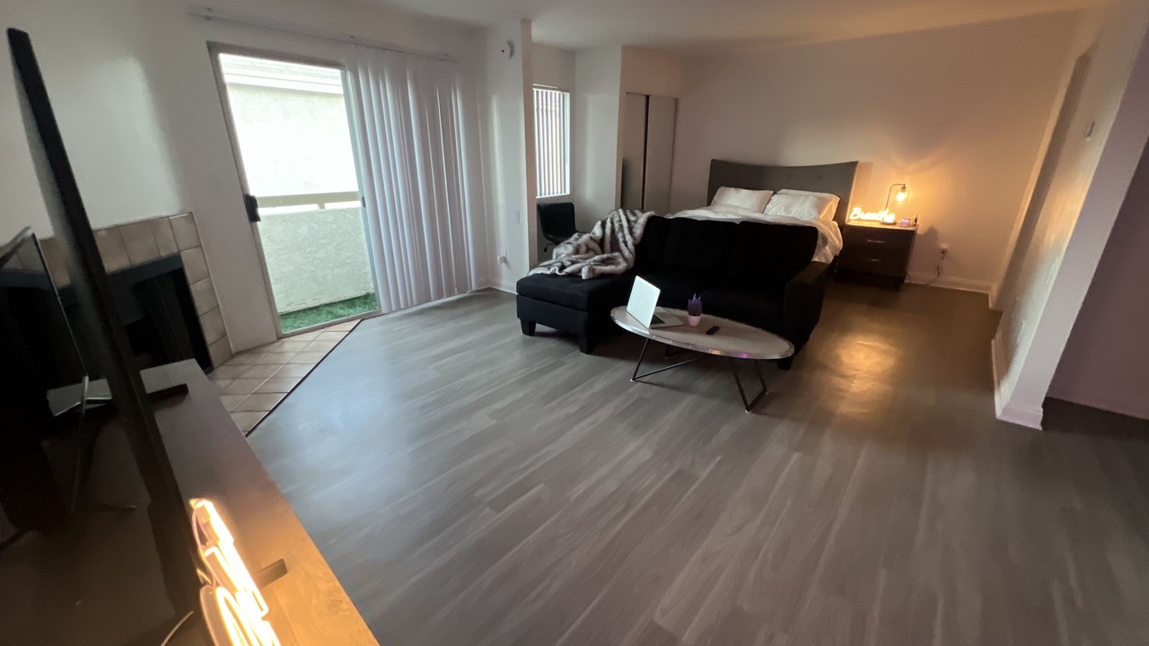 Photo of Bedroom in Sherman Oaks