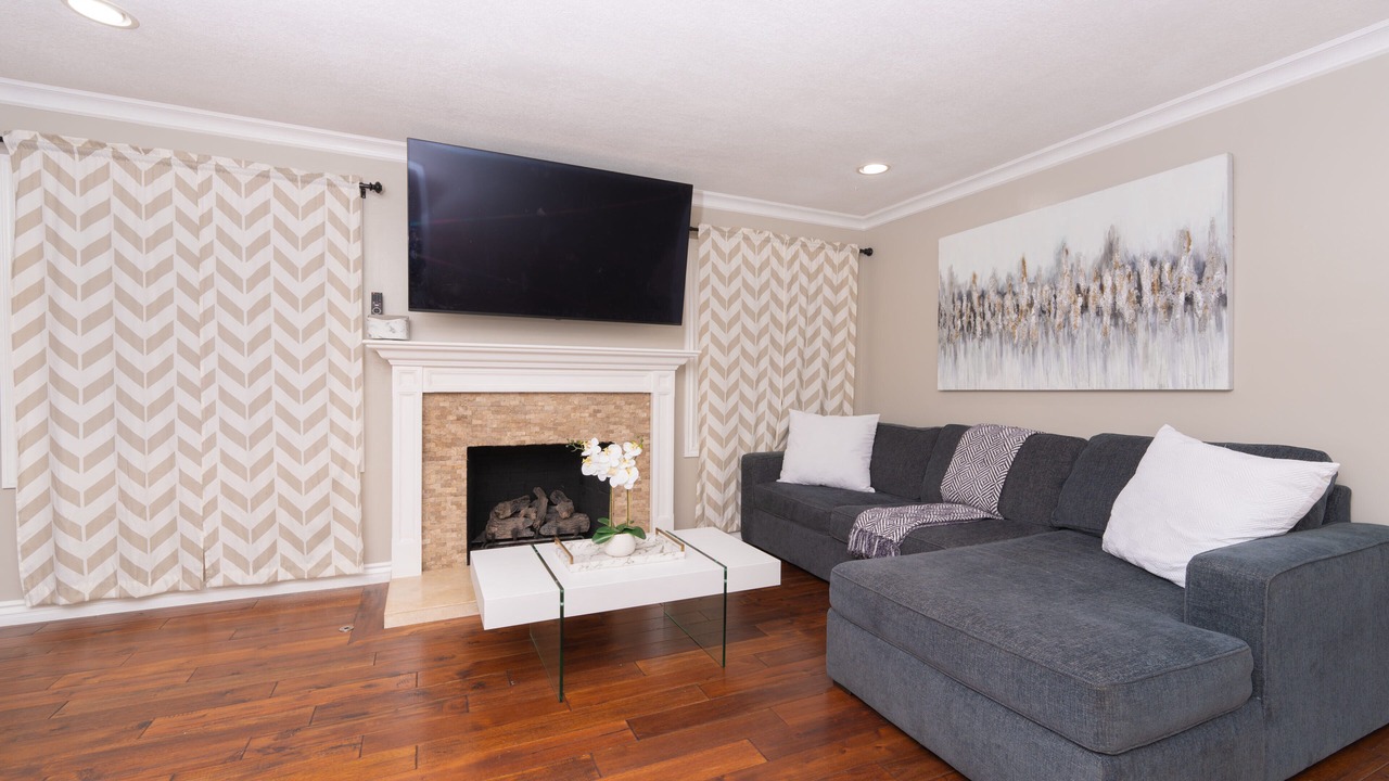 Photo of Livingroom in Buena Park