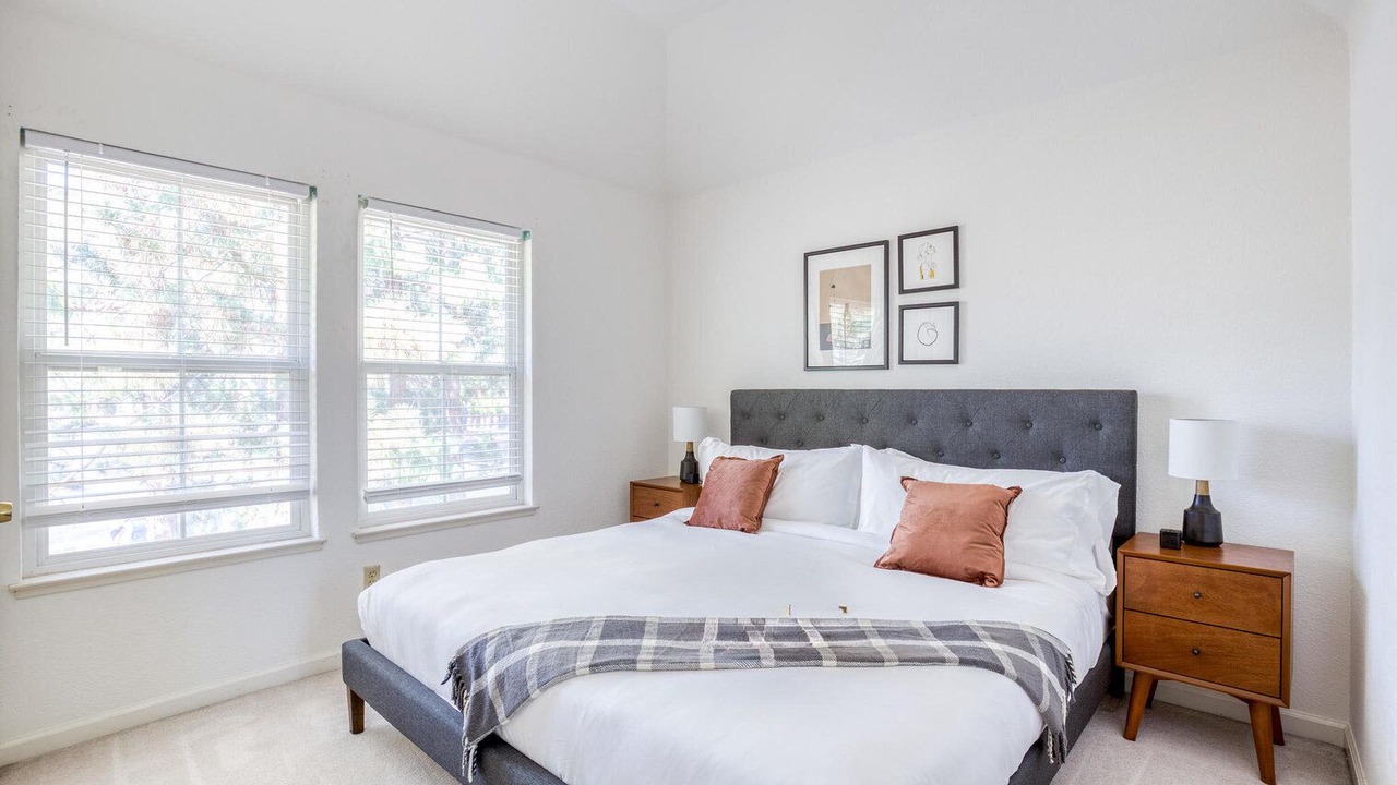 Photo of Bedroom in Foster City