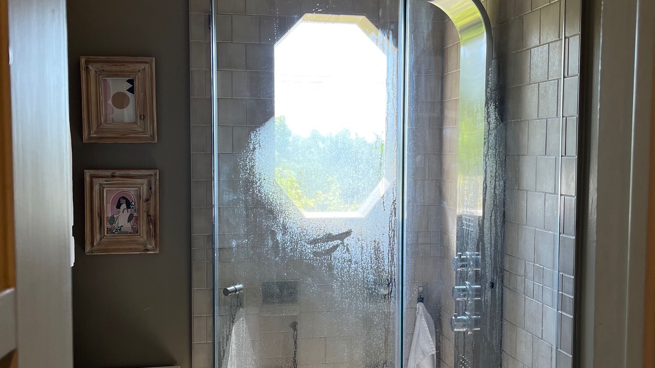 Photo of Bathroom in Los Feliz