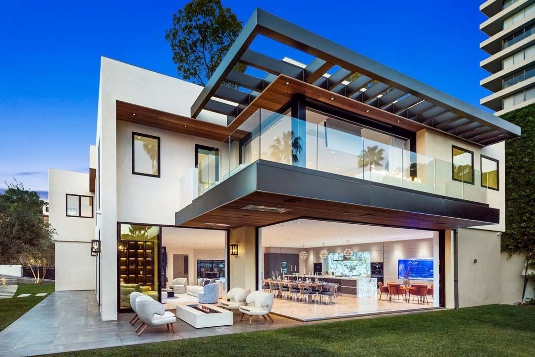 Photo of Outdoor in Trousdale Estates