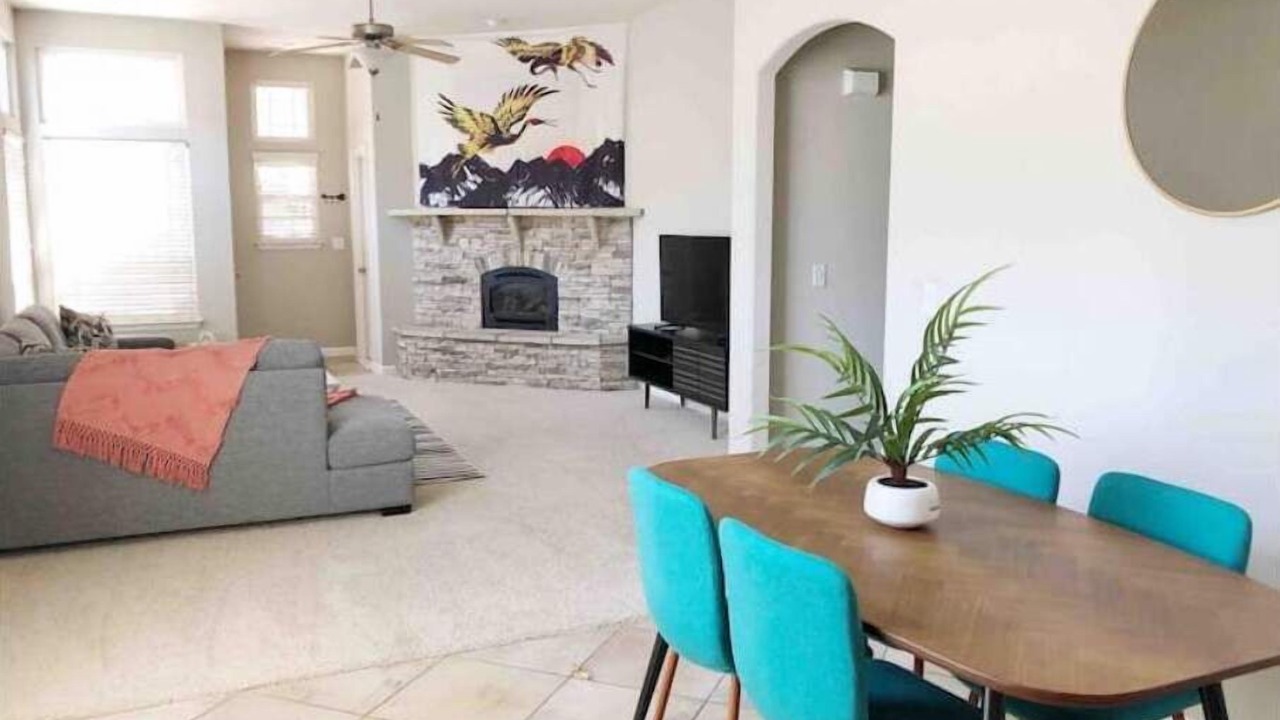 Photo of Livingroom in Chico
