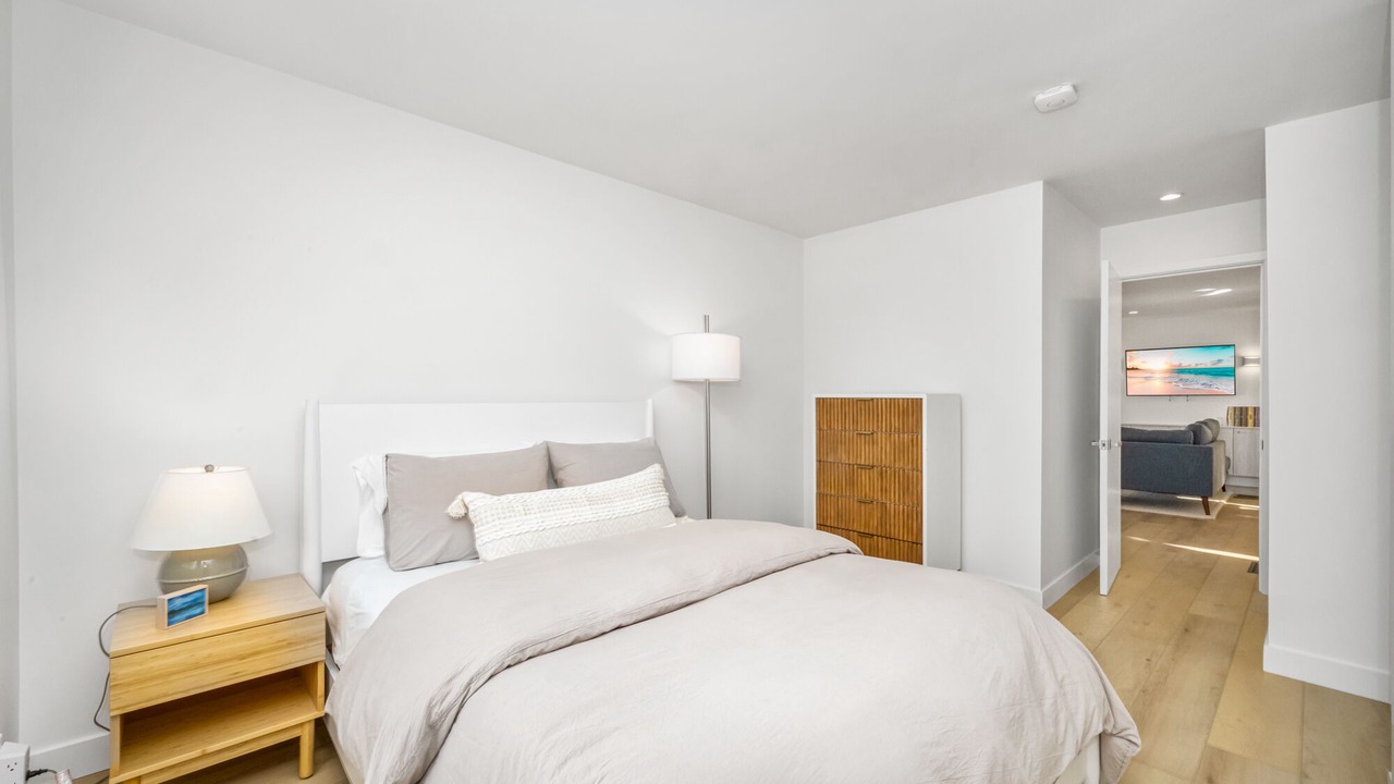 Photo of Bedroom in Harbor