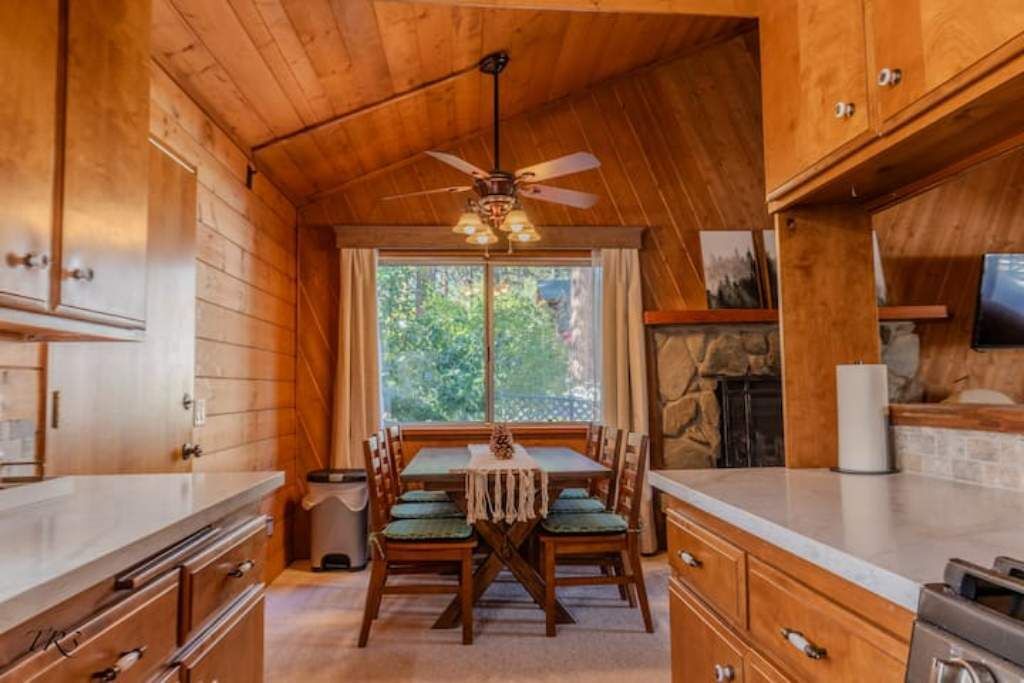 Photo of Kitchen in Wrightwood