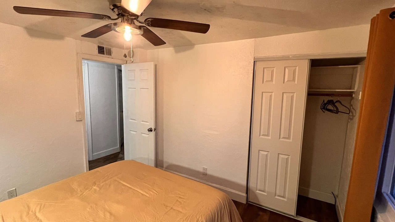 Photo of Bedroom in Twentynine Palms