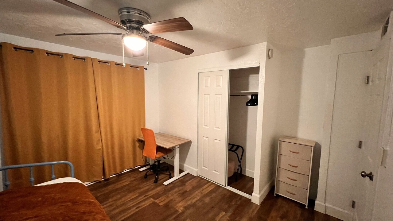 Photo of Bedroom in Twentynine Palms