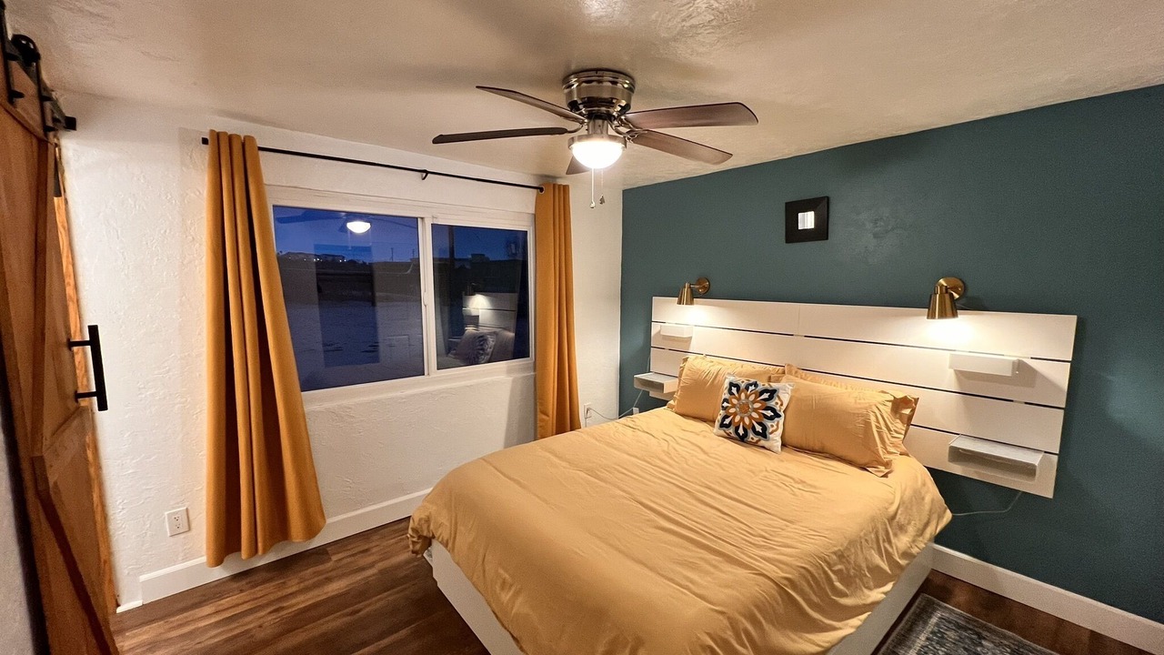 Photo of Bedroom in Twentynine Palms