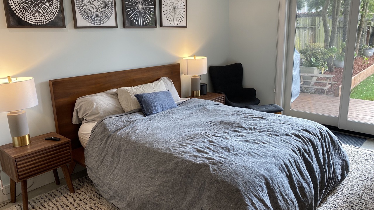 Photo of Bedroom in Outer Sunset