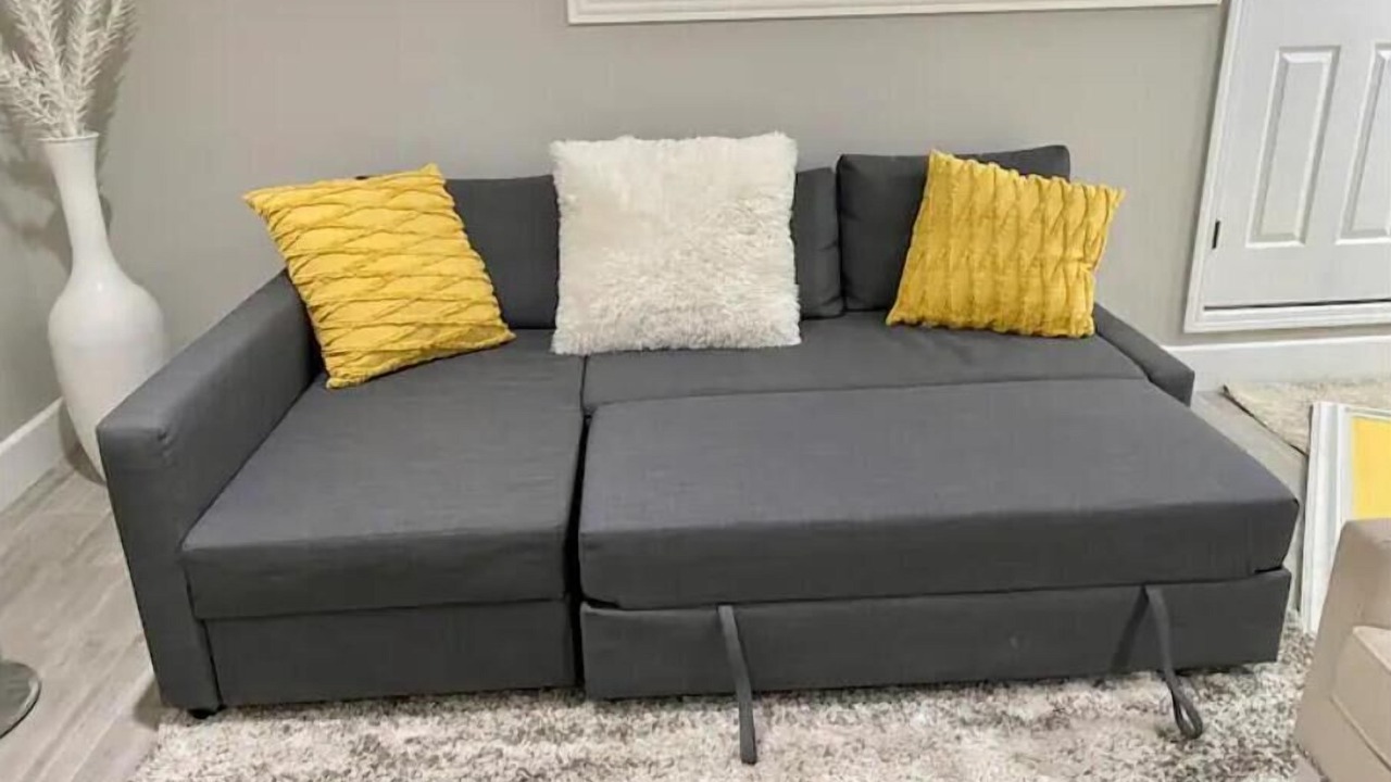 Photo of Livingroom in West Athens