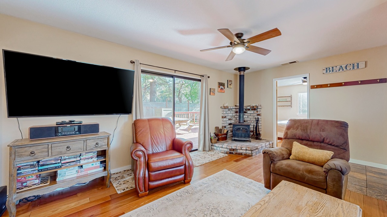 Photo of Livingroom in Inglenook