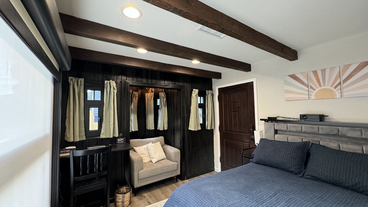 Photo of Bedroom in Mentone